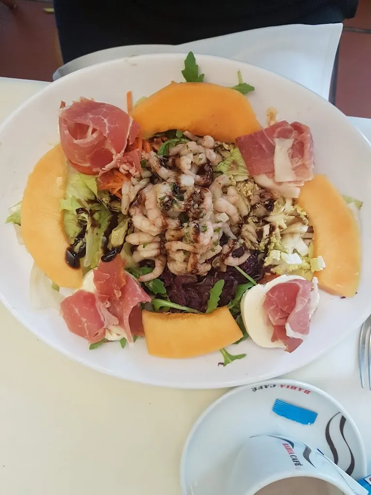 Plat du restaurant des tuileries 5